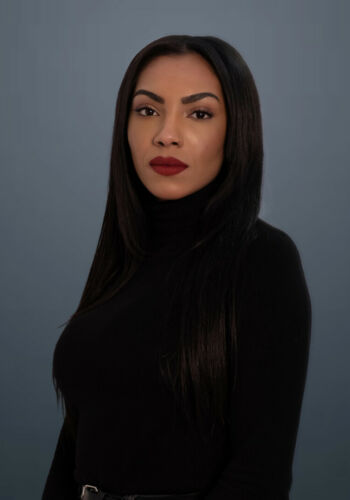 Photo de Madame Tracy GIL Photo de Madame Tracy GIL